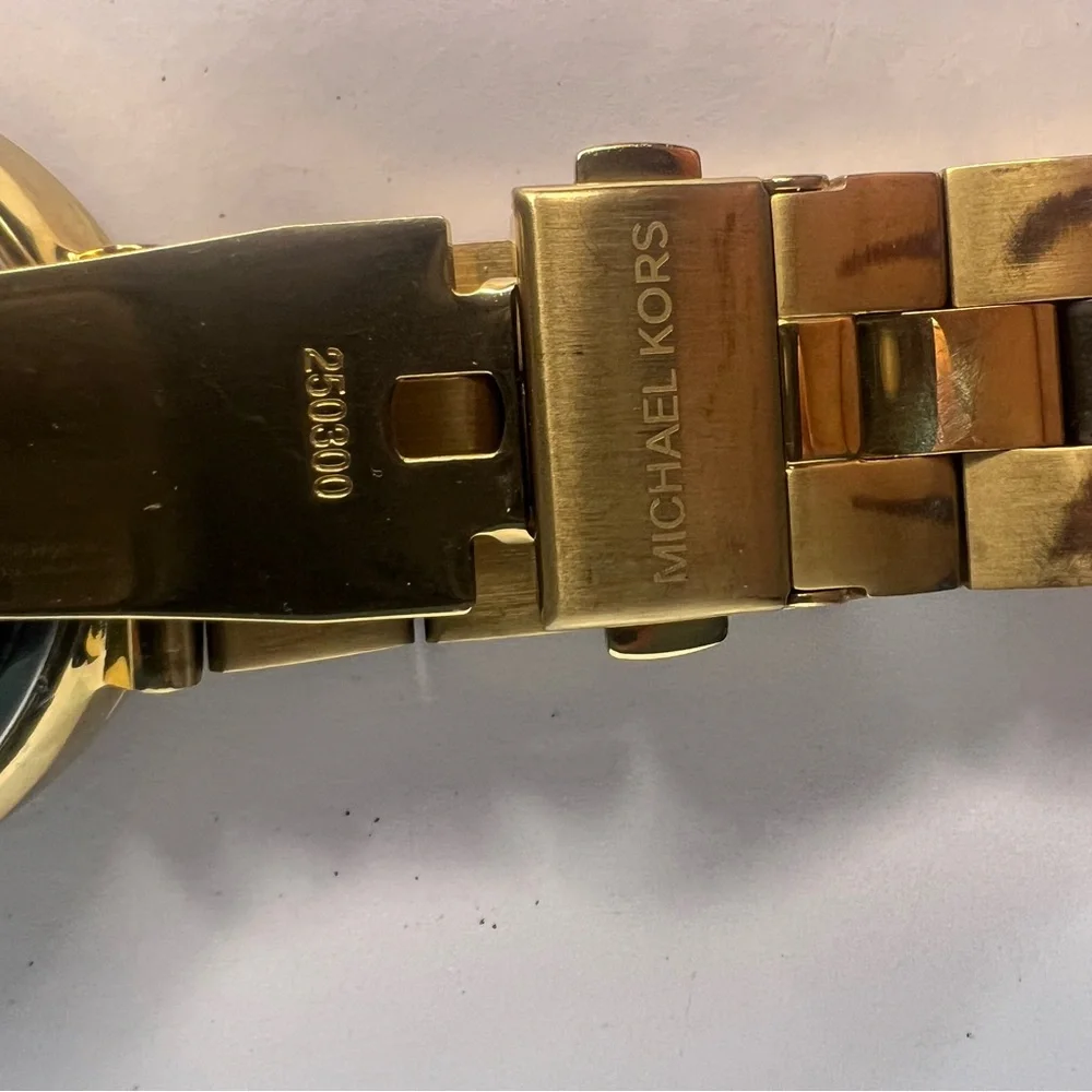 (923)Vintage Michael Kors Silver Dial Black Bracelet Quartz 6408 Watch - Picture 7 of 10